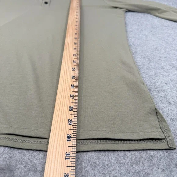 CUTS Clothing Men's Henley Shirt X-Large Green Split-Hem Performance Casual - Picture 9 of 10